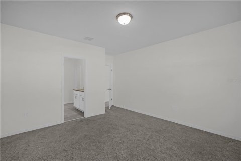 Villa ou maison à louer à Auburndale, Floride: 3 chambres, 138.52 m2 № 2420345 - photo 13