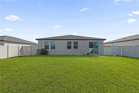 Villa ou maison à louer à Auburndale, Floride: 3 chambres, 138.52 m2 № 2420345 - photo 28