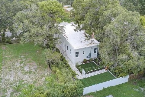 Commercial property in Sarasota, Florida 3 bedrooms, 131.83 sq.m. № 2135503 - photo 28