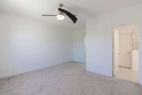 Купить таунхаус в Порт-Сент-Луси, Флорида 3 комнаты, 125.79м2, № 2083325 - фото 21