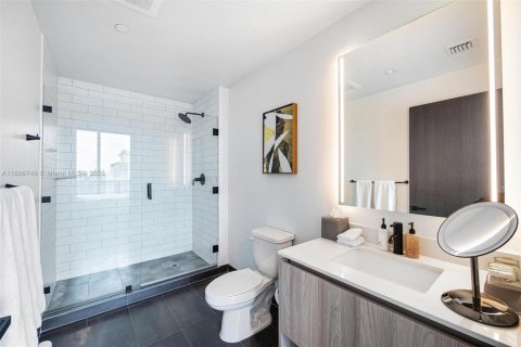 Condo in Miami, Florida, 3 bedrooms  № 1864738 - photo 9