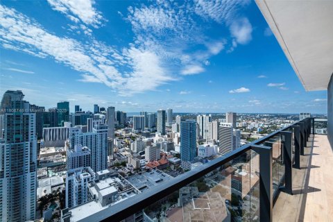 Condo in Miami, Florida, 3 bedrooms  № 1864738 - photo 23