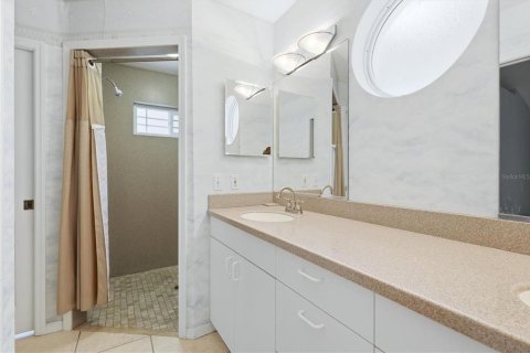 Villa ou maison à vendre à Bradenton, Floride: 3 chambres, 174.84 m2 № 2202296 - photo 15