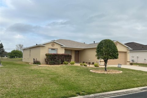 Casa en alquiler en Ocala, Florida, 3 dormitorios № 1944990 - foto 2