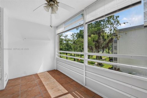 Copropriété à vendre à Lauderdale Lakes, Floride: 1 chambre, 65.5 m2 № 2186218 - photo 20
