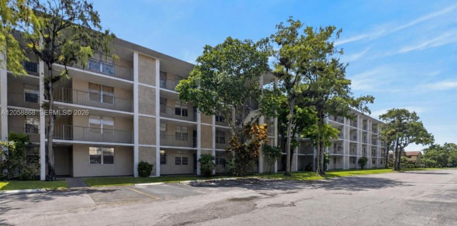 Condo à Lauderdale Lakes, Floride, 1 chambre  № 2186218