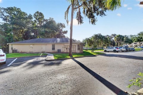 Commercial property in Ocala, Florida 495.91 sq.m. № 2383887 - photo 7