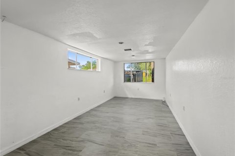 Villa ou maison à louer à Orlando, Floride: 3 chambres, 111.58 m2 № 2430687 - photo 23