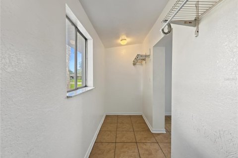 Villa ou maison à louer à Orlando, Floride: 3 chambres, 111.58 m2 № 2430687 - photo 16