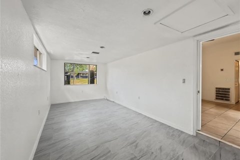 Villa ou maison à louer à Orlando, Floride: 3 chambres, 111.58 m2 № 2430687 - photo 24