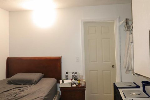 Condo in Gainesville, Florida, 1 bedroom  № 1674052 - photo 18