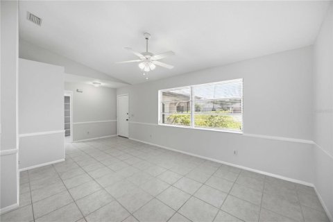 Villa ou maison à vendre à Punta Gorda, Floride: 3 chambres, 150.69 m2 № 2290517 - photo 4