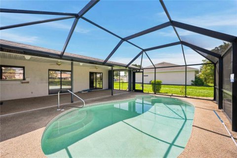 Villa ou maison à vendre à Punta Gorda, Floride: 3 chambres, 150.69 m2 № 2290517 - photo 29