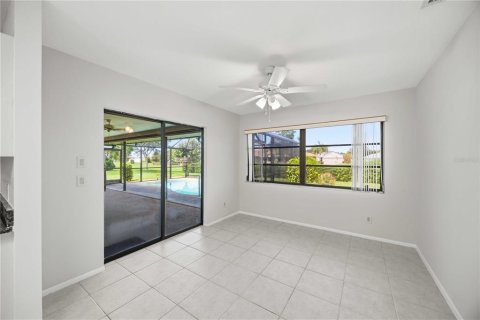 Villa ou maison à vendre à Punta Gorda, Floride: 3 chambres, 150.69 m2 № 2290517 - photo 11