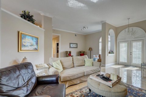 House in Palm Beach Gardens, Florida 4 bedrooms, 230.96 sq.m. № 2180273 - photo 9