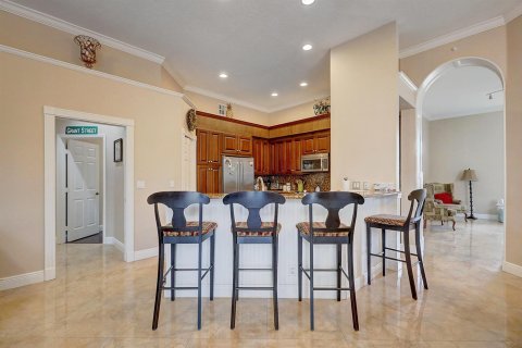 House in Palm Beach Gardens, Florida 4 bedrooms, 230.96 sq.m. № 2180273 - photo 16