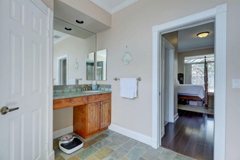 House in Palm Beach Gardens, Florida 4 bedrooms, 230.96 sq.m. № 2180273 - photo 29