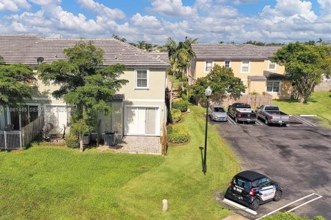 Adosado en alquiler en Homestead, Florida, 3 dormitorios, 123.1 m2 № 2023340 - foto 10