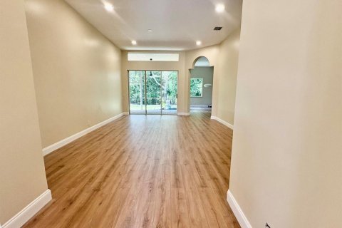Casa en venta en Boynton Beach, Florida, 3 dormitorios, 233.56 m2 № 2087821 - foto 7