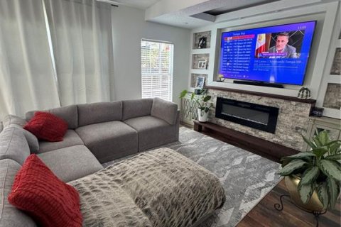 Villa ou maison à louer à Tampa, Floride: 4 chambres, 238.67 m2 № 2353233 - photo 15