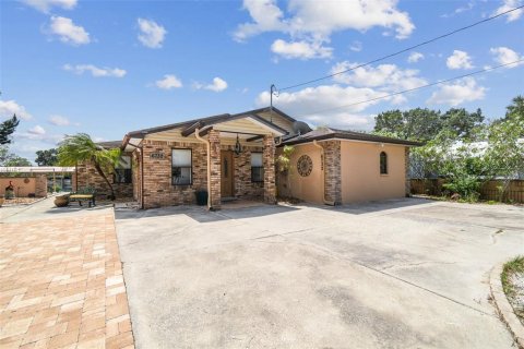Casa en venta en Hudson, Florida, 2 dormitorios, 176.05 m2 № 1718413 - foto 8
