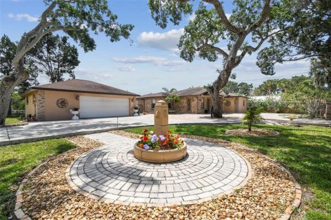 Casa en venta en Hudson, Florida, 2 dormitorios, 176.05 m2 № 1718413 - foto 1