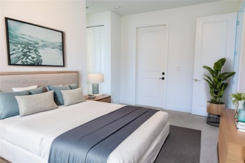 House in Davie, Florida 4 bedrooms, 375.42 sq.m. № 2069575 - photo 7