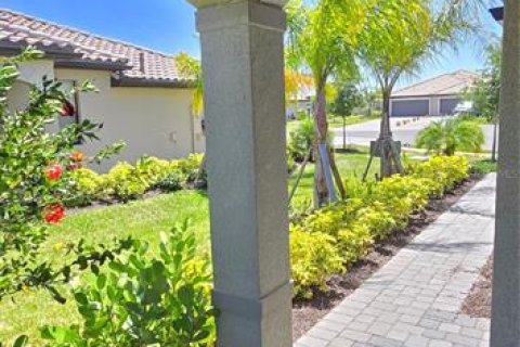 House in Bradenton, Florida 2 bedrooms, 144.65 sq.m. № 2099112 - photo 25