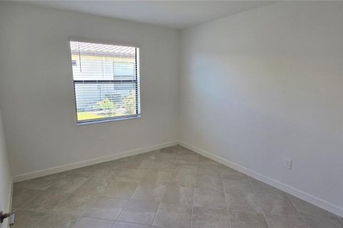 House in Bradenton, Florida 2 bedrooms, 144.65 sq.m. № 2099112 - photo 20