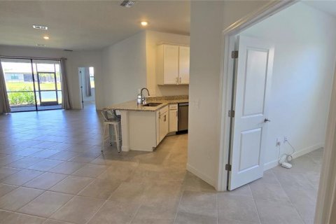 House in Bradenton, Florida 2 bedrooms, 144.65 sq.m. № 2099112 - photo 6