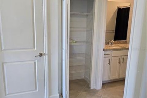 House in Bradenton, Florida 2 bedrooms, 144.65 sq.m. № 2099112 - photo 15