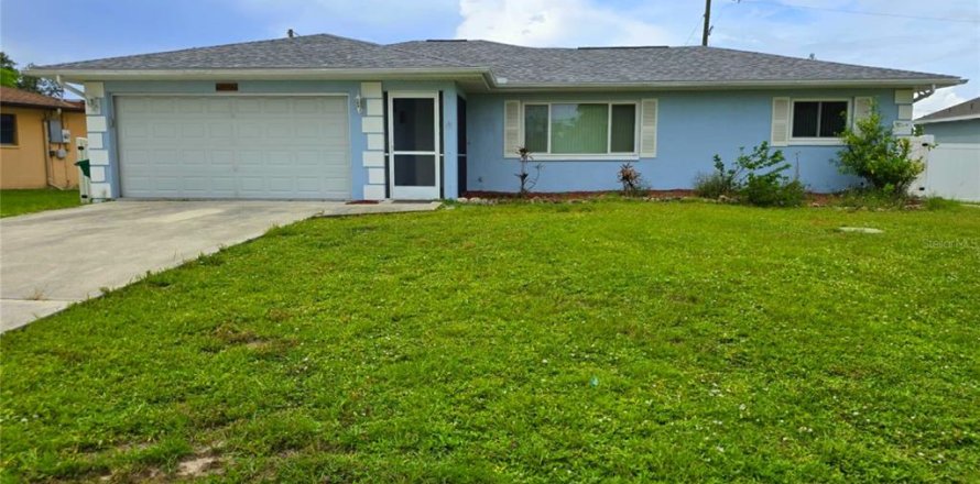 Casa en Port Charlotte, Florida 2 dormitorios, 137.59 m2 № 1817009
