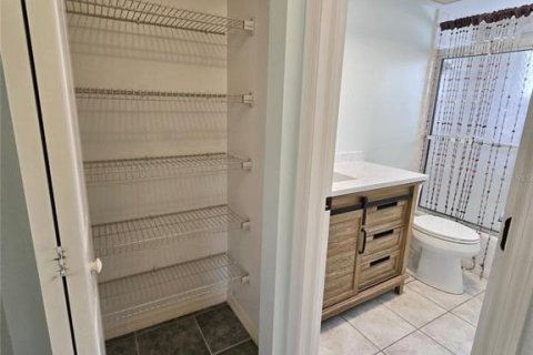 House in Port Charlotte, Florida 2 bedrooms, 137.59 sq.m. № 1817009 - photo 22