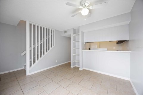 Condominio en alquiler en Sarasota, Florida, 2 dormitorios, 97.73 m2 № 1915088 - foto 5