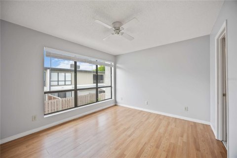 Condominio en alquiler en Sarasota, Florida, 2 dormitorios, 97.73 m2 № 1915088 - foto 16