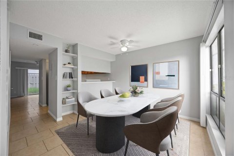 Condominio en alquiler en Sarasota, Florida, 2 dormitorios, 97.73 m2 № 1915088 - foto 4