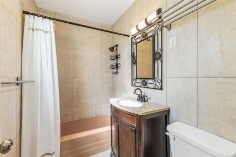 Villa ou maison à vendre à Port Charlotte, Floride: 2 chambres, 92.44 m2 № 1918065 - photo 22
