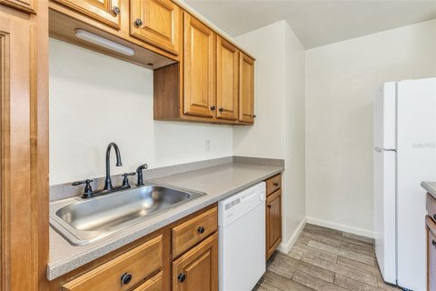 Villa ou maison à vendre à Port Charlotte, Floride: 2 chambres, 92.44 m2 № 1918065 - photo 15