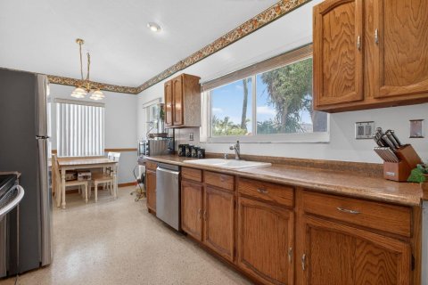 Casa en venta en Pompano Beach, Florida, 2 dormitorios, 158.03 m2 № 2188506 - foto 19