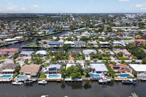 Casa en venta en Pompano Beach, Florida, 2 dormitorios, 158.03 m2 № 2188506 - foto 9
