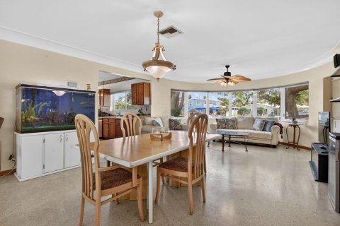 Casa en venta en Pompano Beach, Florida, 2 dormitorios, 158.03 m2 № 2188506 - foto 17