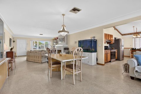Casa en venta en Pompano Beach, Florida, 2 dormitorios, 158.03 m2 № 2188506 - foto 20