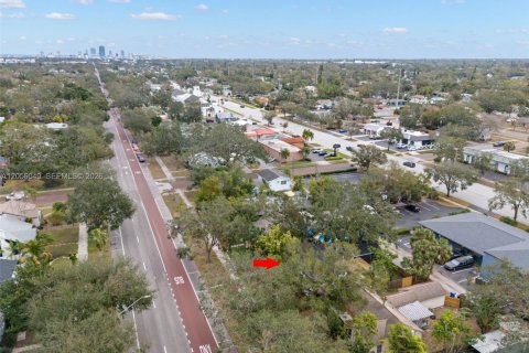 Снять в аренду виллу или дом в Сент-Питерсберг, Флорида 3 спальни, 117.15м2, № 2186687 - фото 26