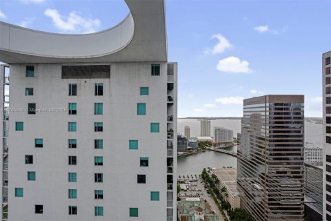 Condo in Miami, Florida, 2 bedrooms  № 1716115 - photo 20