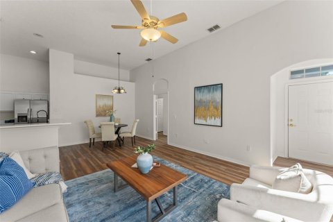 Adosado en venta en Orlando, Florida, 3 dormitorios, 127.55 m2 № 2427224 - foto 4
