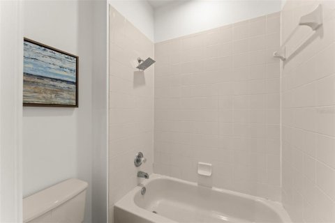 Adosado en venta en Orlando, Florida, 3 dormitorios, 127.55 m2 № 2427224 - foto 25
