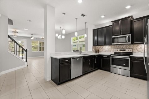 House in Longwood, Florida 4 bedrooms, 225.85 sq.m. № 1881404 - photo 5