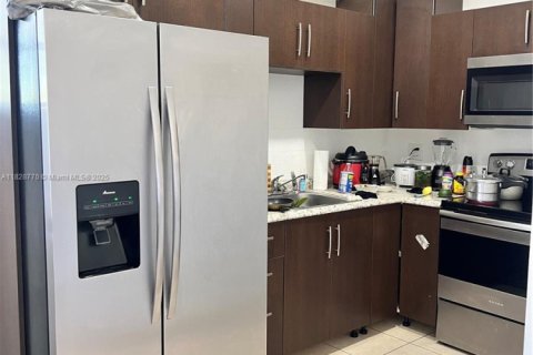 Immobilier commercial à louer à Homestead, Floride: 2 chambres, 177.63 m2 № 1977284 - photo 10