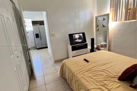 Immobilier commercial à louer à Homestead, Floride: 2 chambres, 177.63 m2 № 1977284 - photo 17