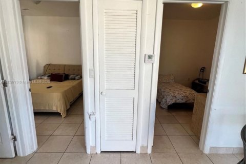 Immobilier commercial à louer à Homestead, Floride: 2 chambres, 177.63 m2 № 1977284 - photo 15